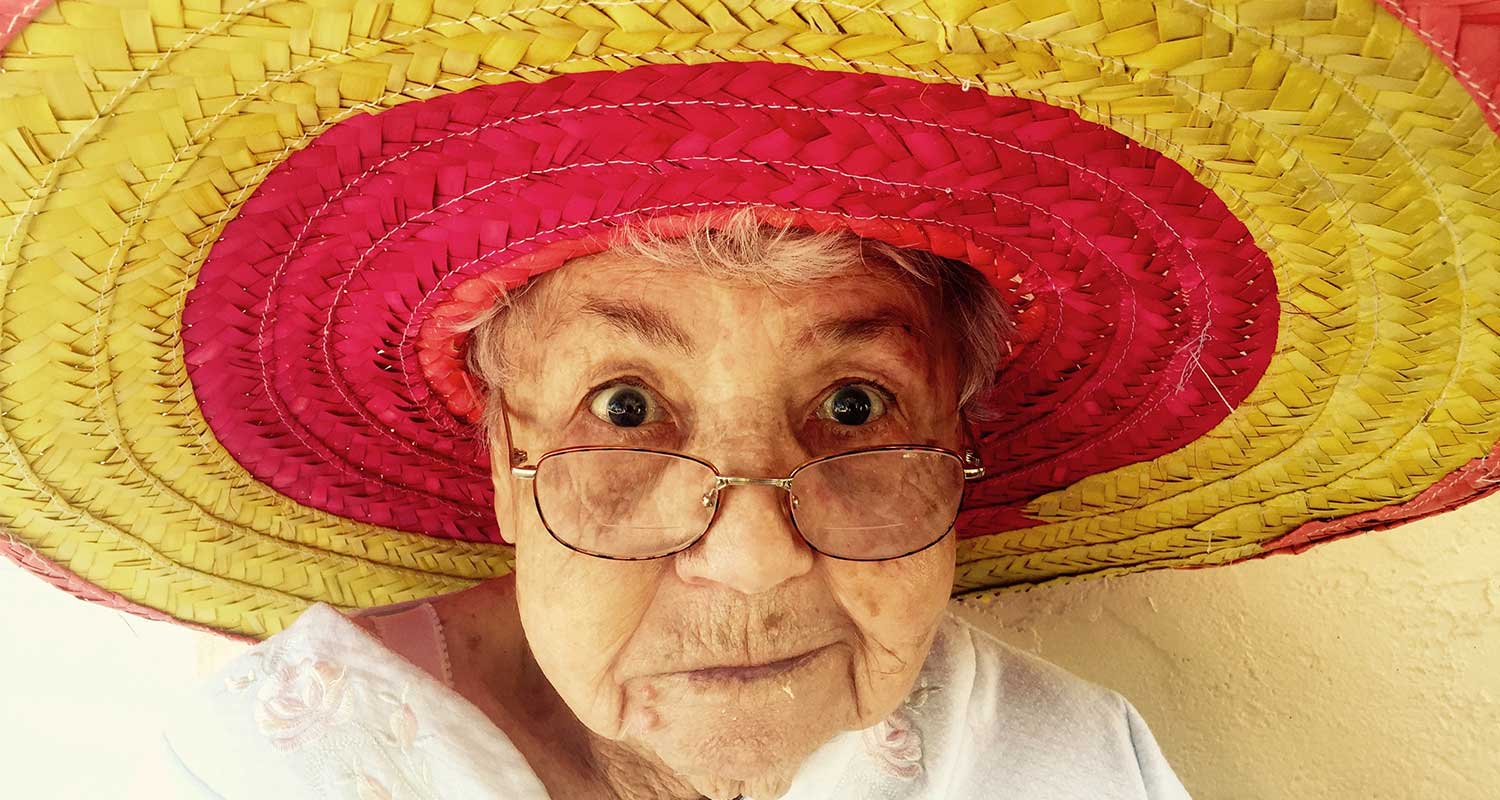 Mamie aime les sombreros mexicains ! souvenirs de famille